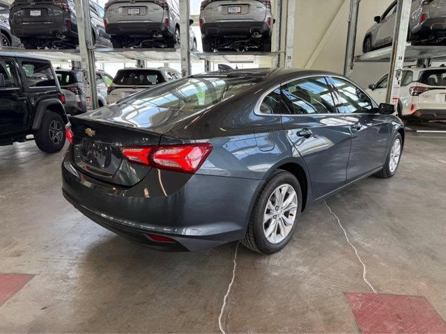 Used 2021 Chevrolet Malibu 1LT with VIN 1G1ZD5ST6MF011550 for sale in Allentown, PA