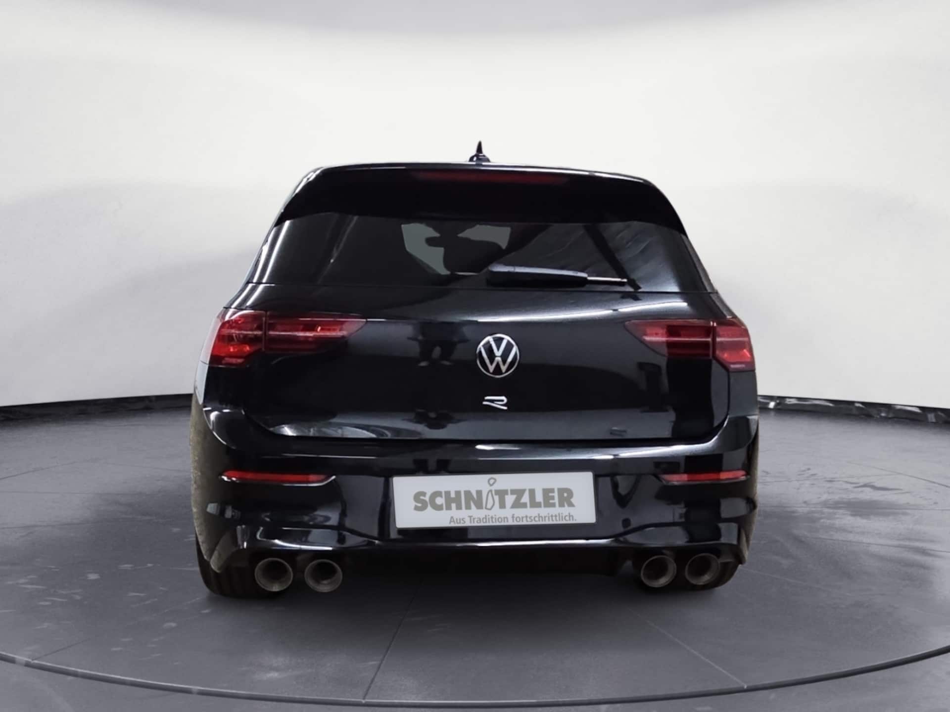 Volkswagen Golf R