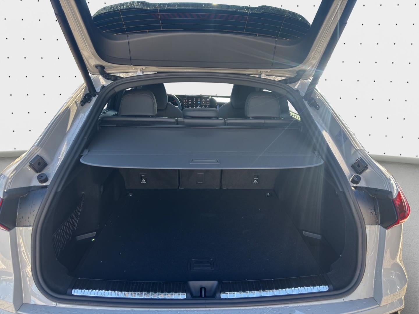 Bild über Audi Q5 Sportback TDI quattro 150 kW S tronic - für weitere Informationen kontaktieren Sie den Audi Partner