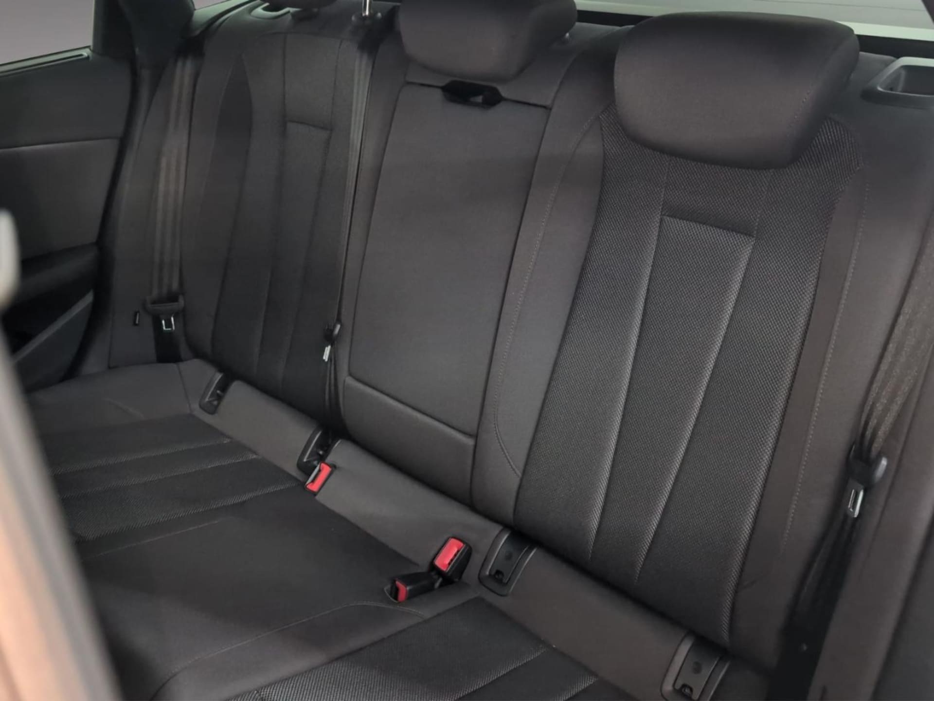 Audi A4 Avant Advanced