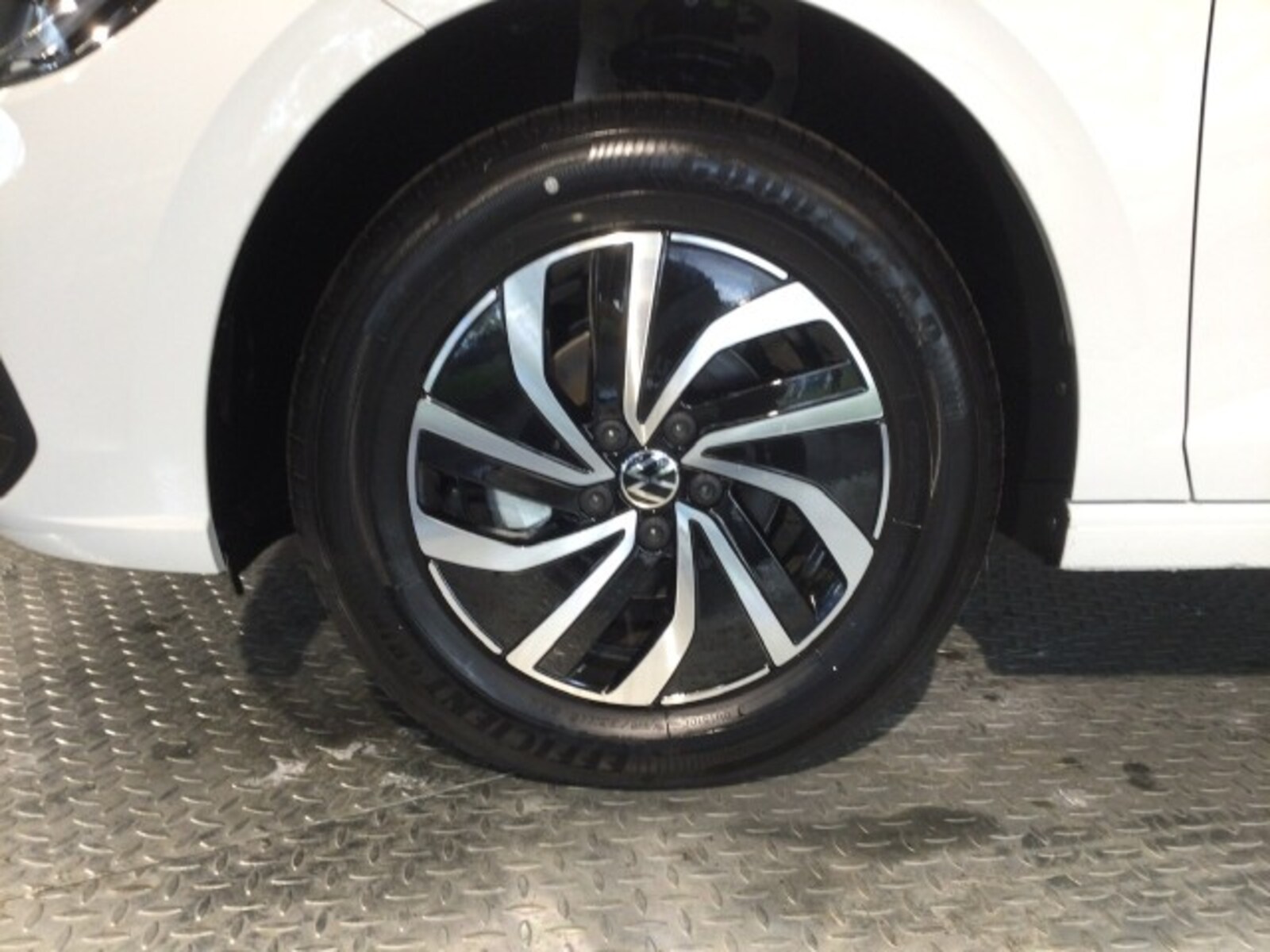Volkswagen Polo – Bild 11