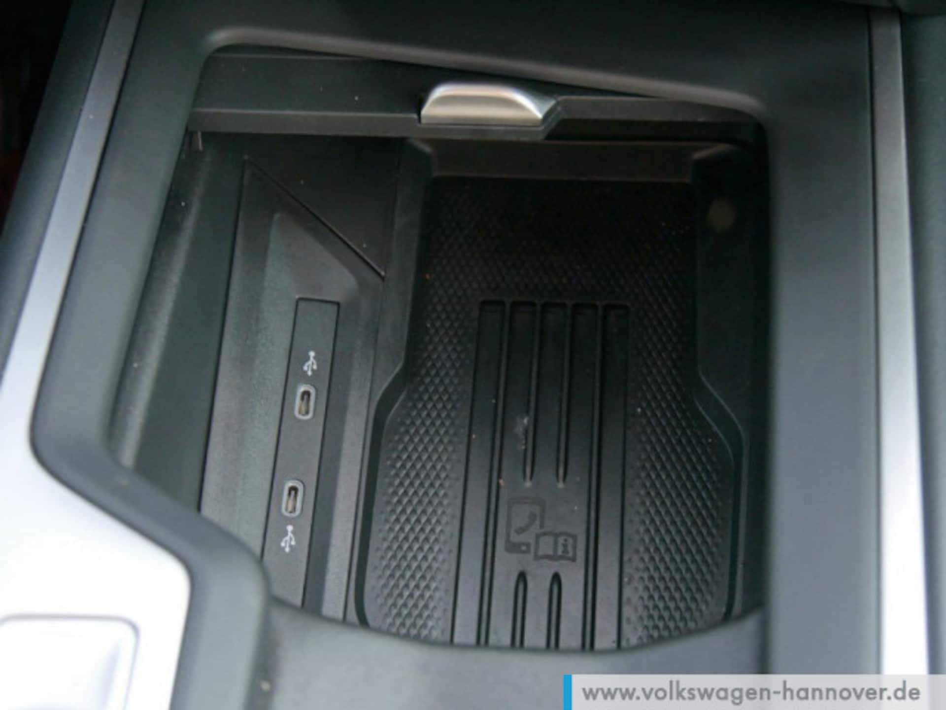Volkswagen Passat Elegance