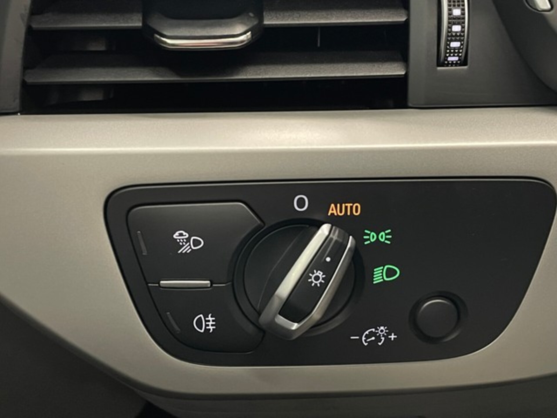 Audi A4 Avant Advanced