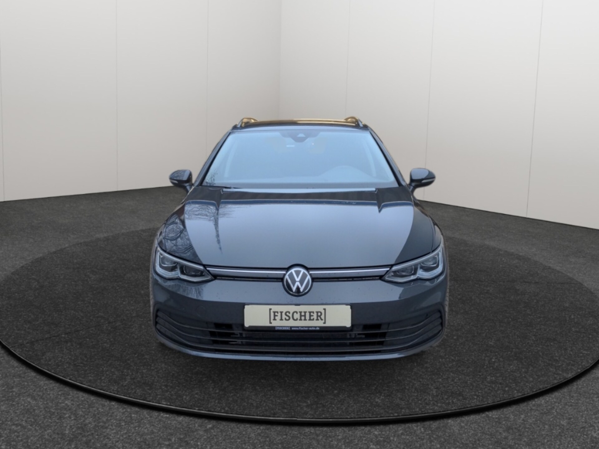 Volkswagen Golf Variant Life