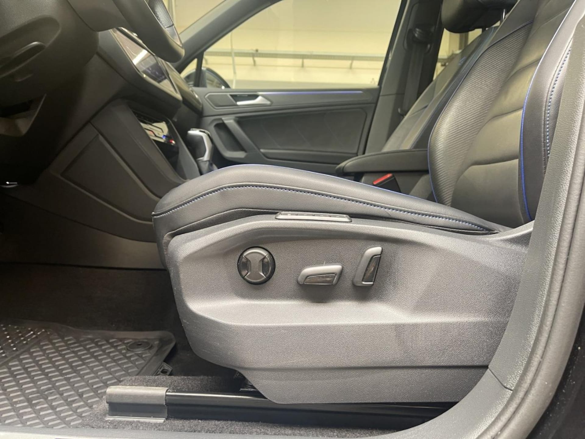 Volkswagen Tiguan R