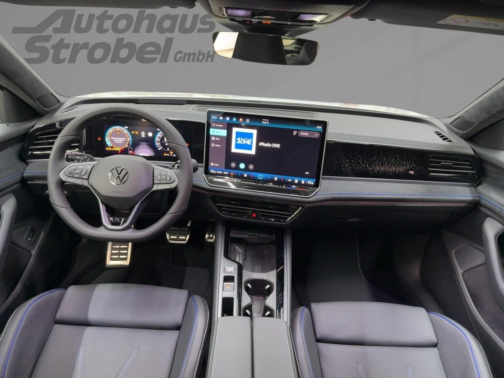 Volkswagen Passat R-Line