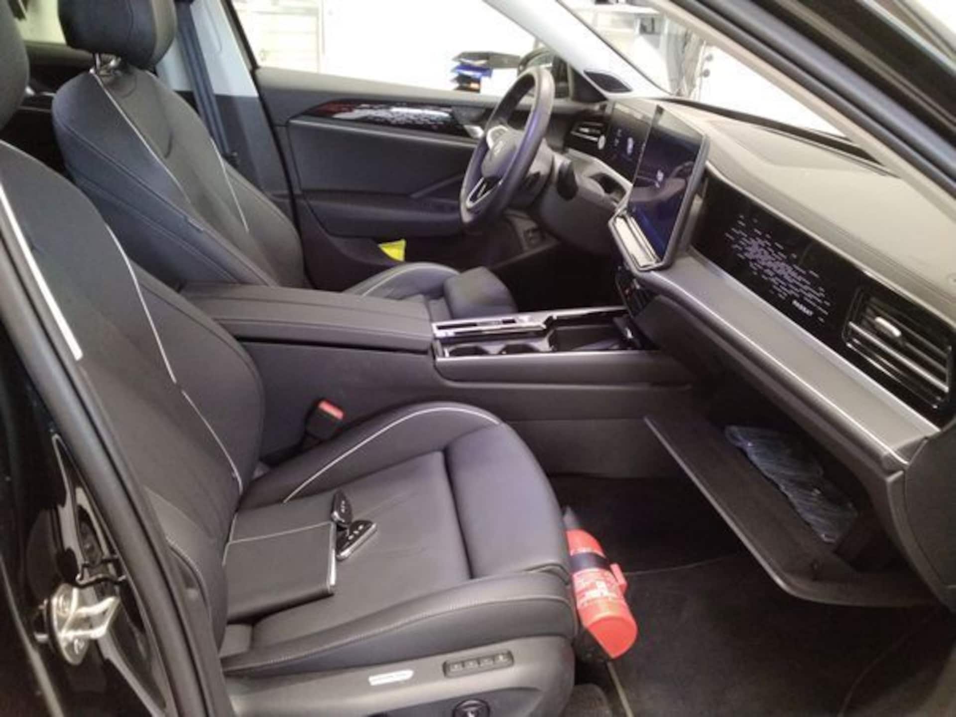 Volkswagen Passat Elegance