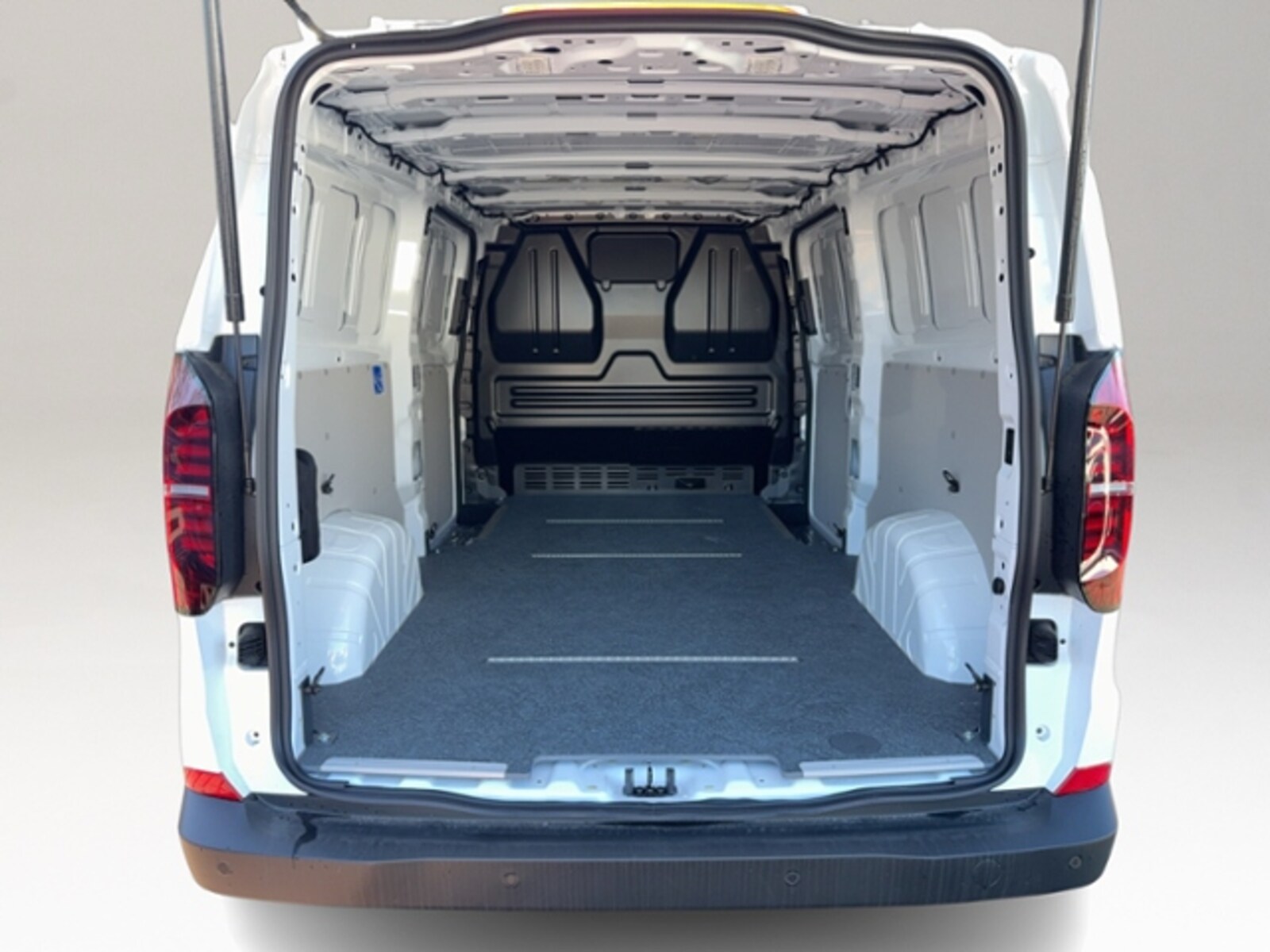 Volkswagen Transporter Kasten langer Radstand – Bild 10