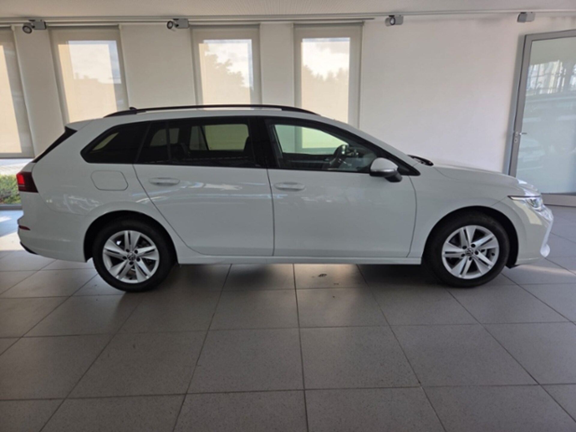 Volkswagen Golf Variant Life