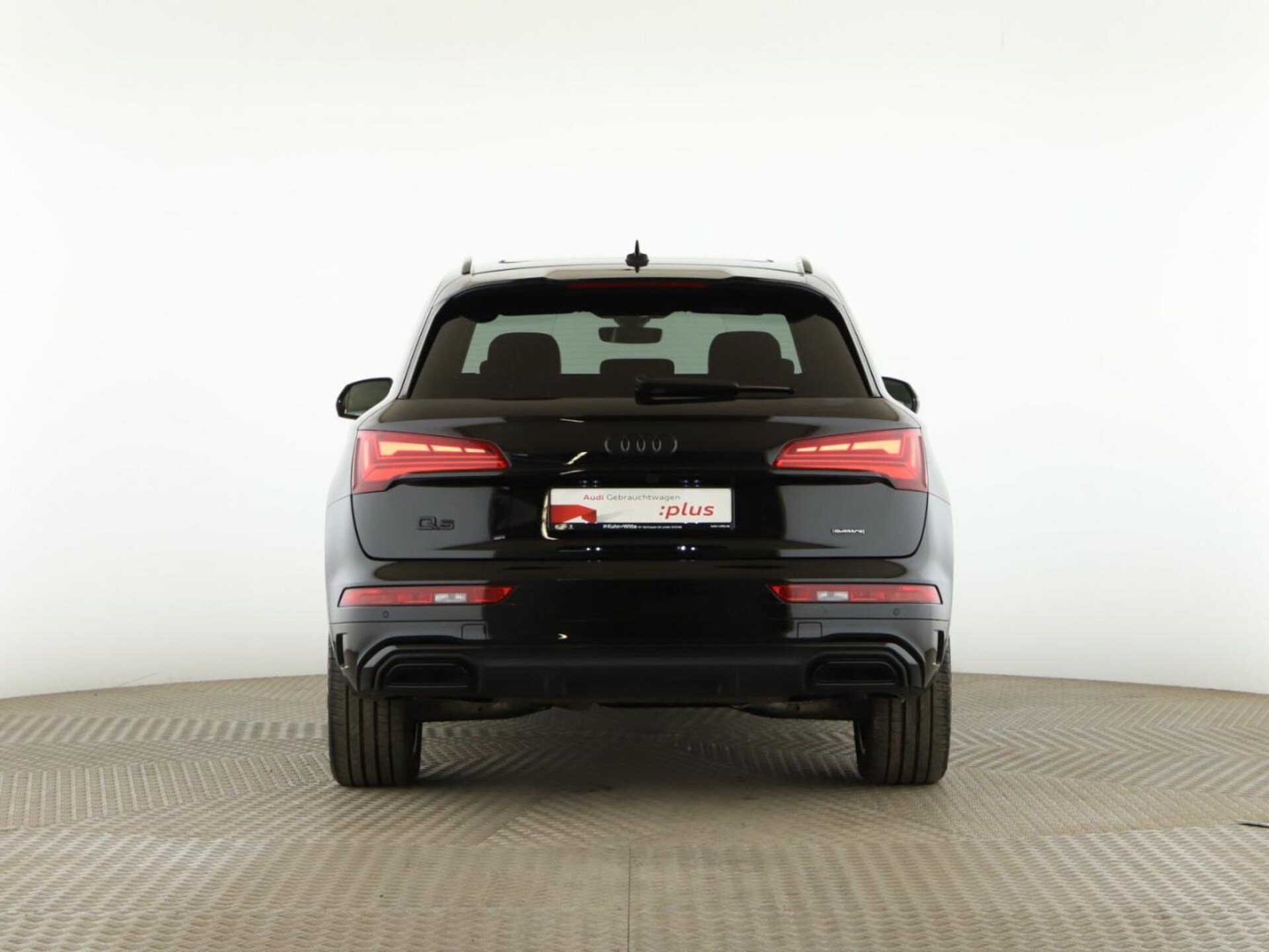Audi Q5 TFSI e S line