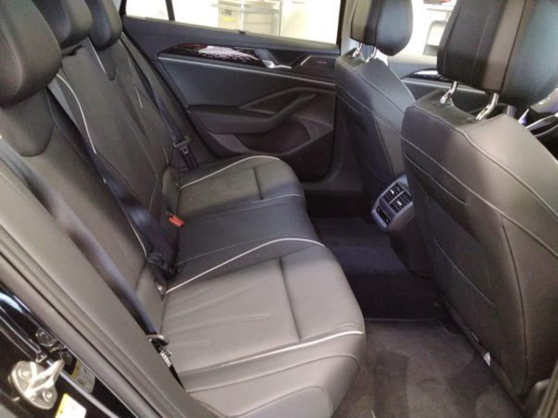 Volkswagen Passat Elegance