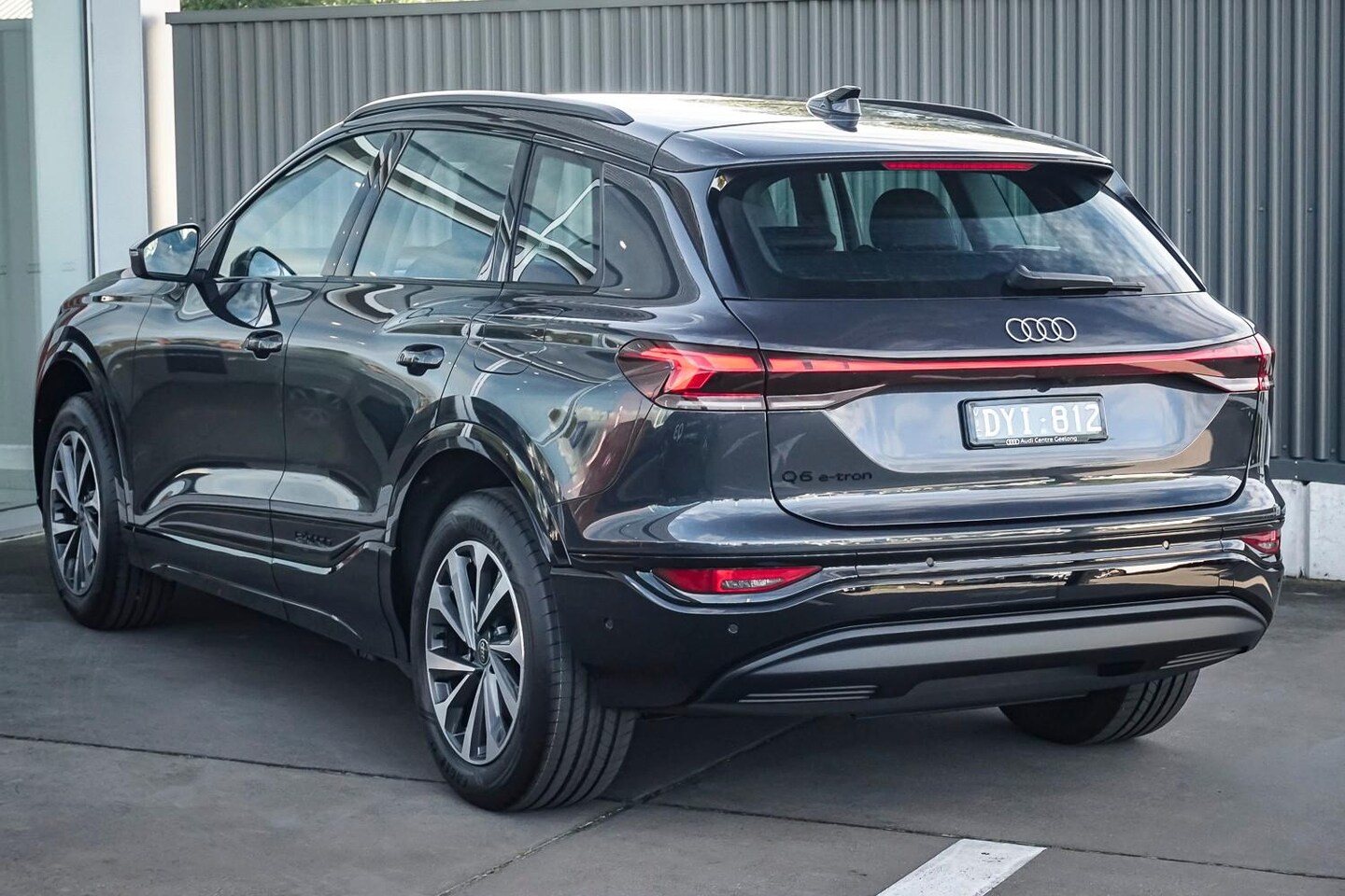 Image about Audi Q6 SUV e-tron e-tron