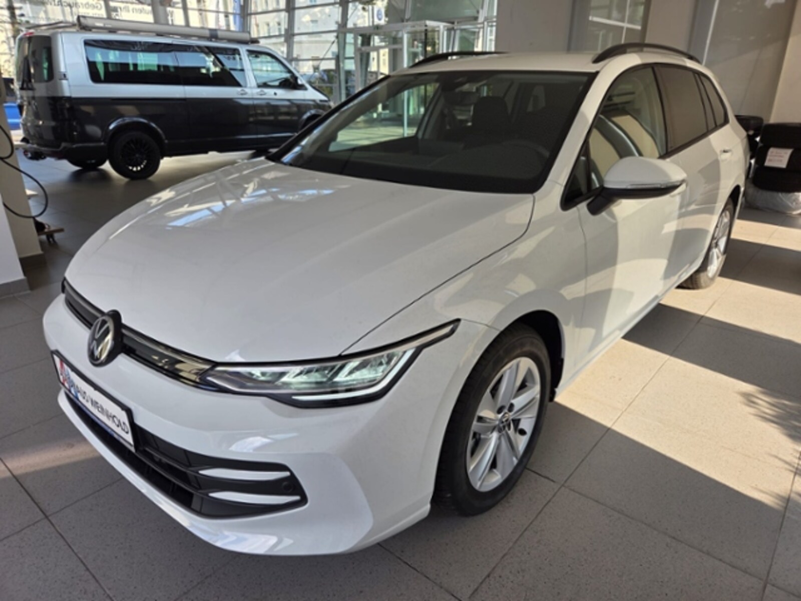 Volkswagen Golf Variant – Bild 2