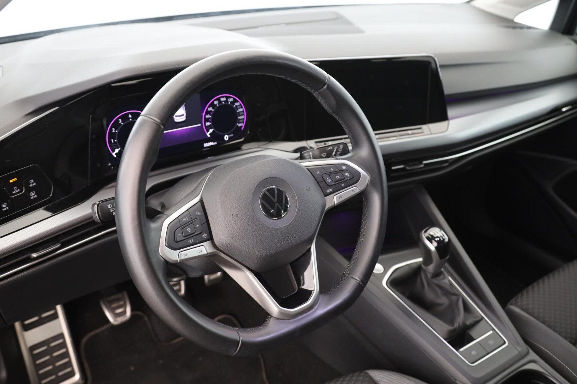 Volkswagen Golf Life