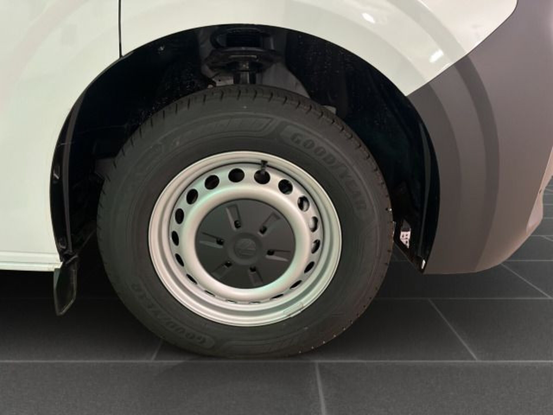 Volkswagen Transporter Kasten langer Radstand