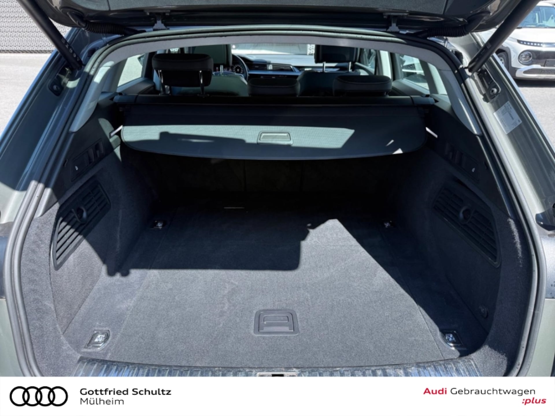 Audi Q8 e-tron Advanced