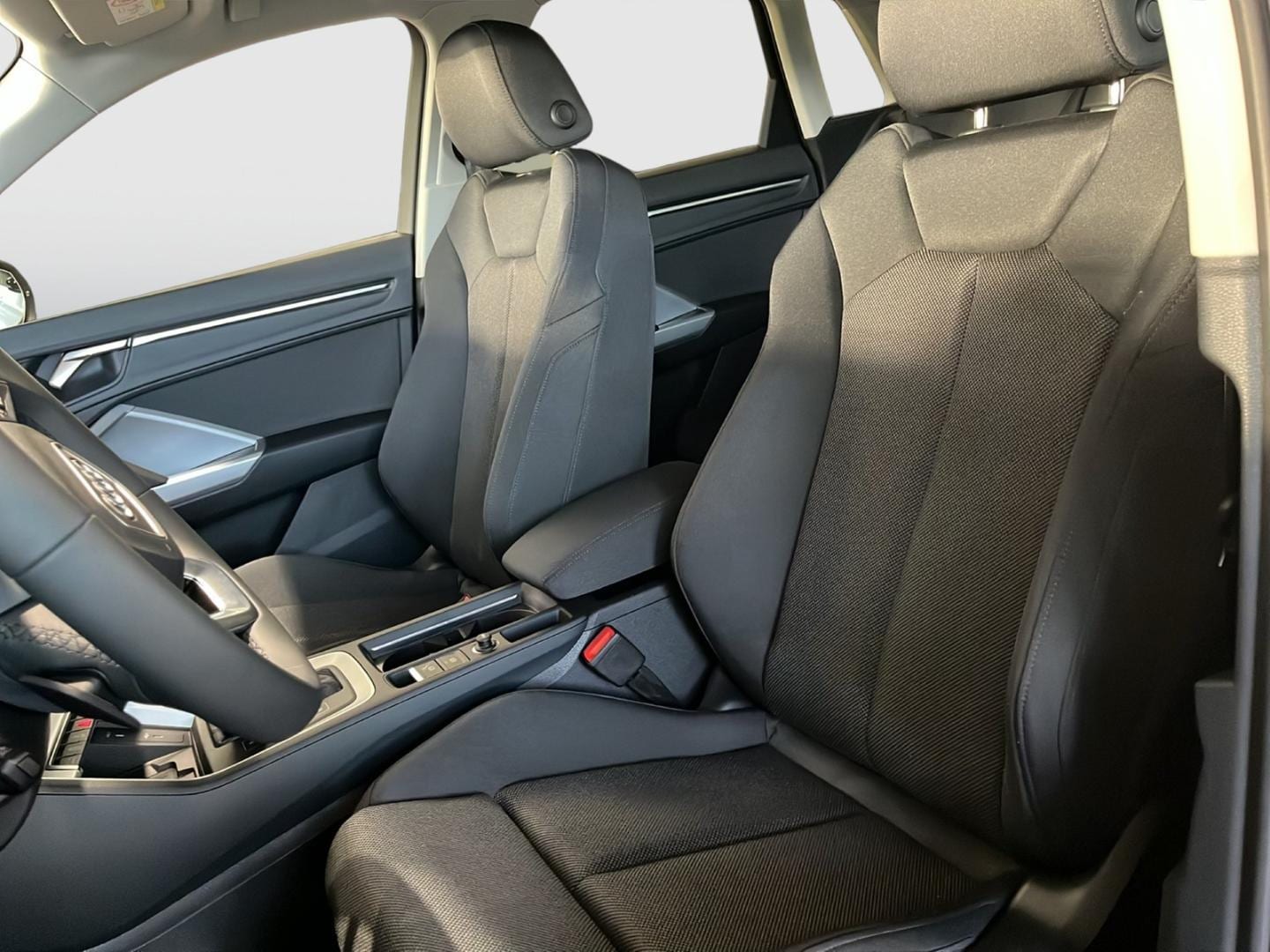 Bild über Audi Q3 TFSI 110 kW S tronic - für weitere Informationen kontaktieren Sie den Audi Partner