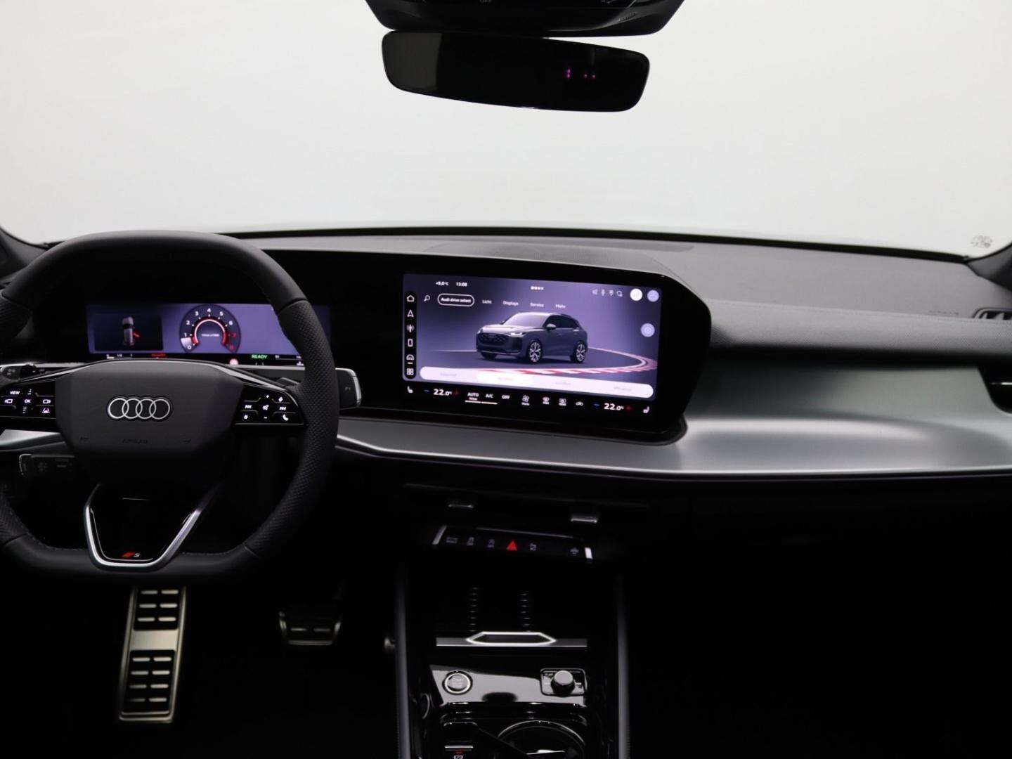 Bild über Audi Q3 SUV TFSI 110 kW S tronic - für weitere Informationen kontaktieren Sie den Audi Partner