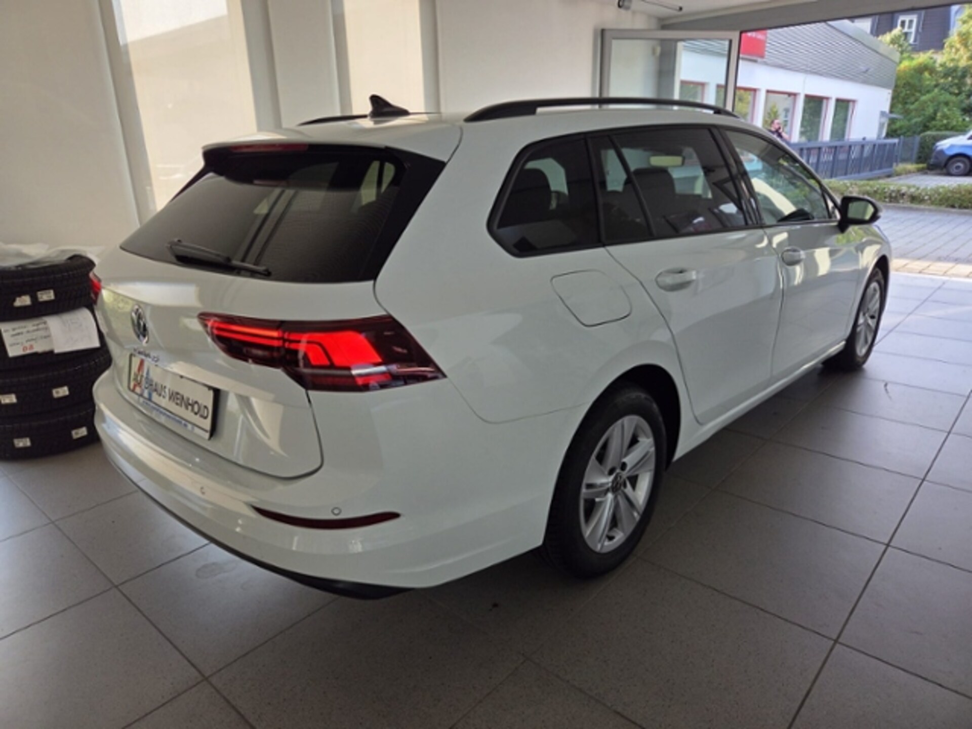 Volkswagen Golf Variant Life