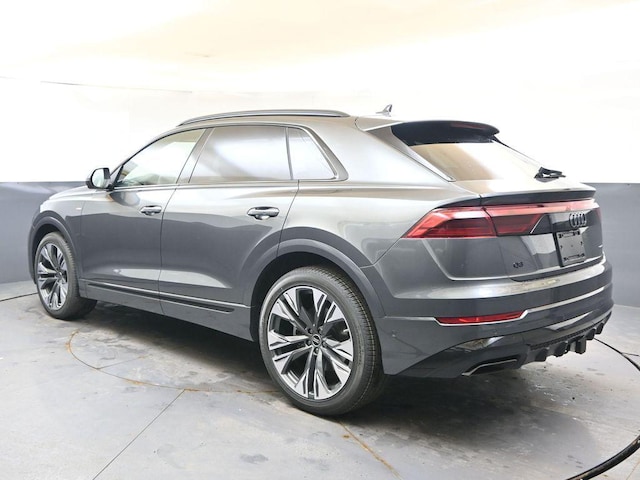 2026 Audi Q8