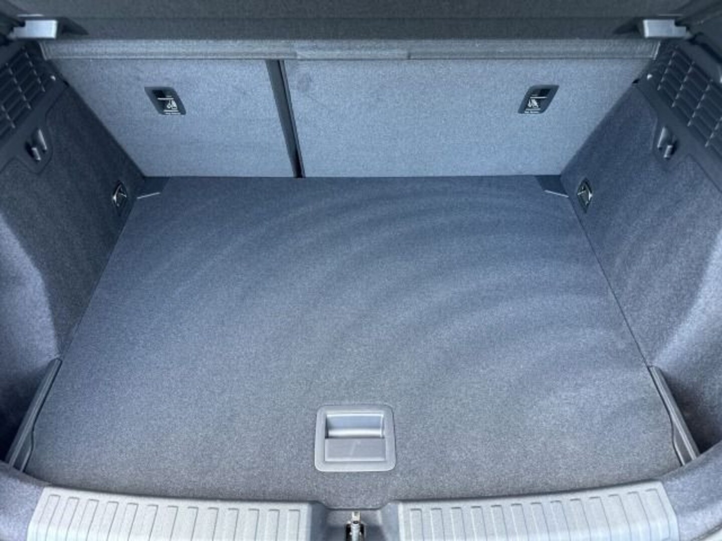 Bild über Audi A3 Sportback TFSI 110 kW S tronic - für weitere Informationen kontaktieren Sie den Audi Partner