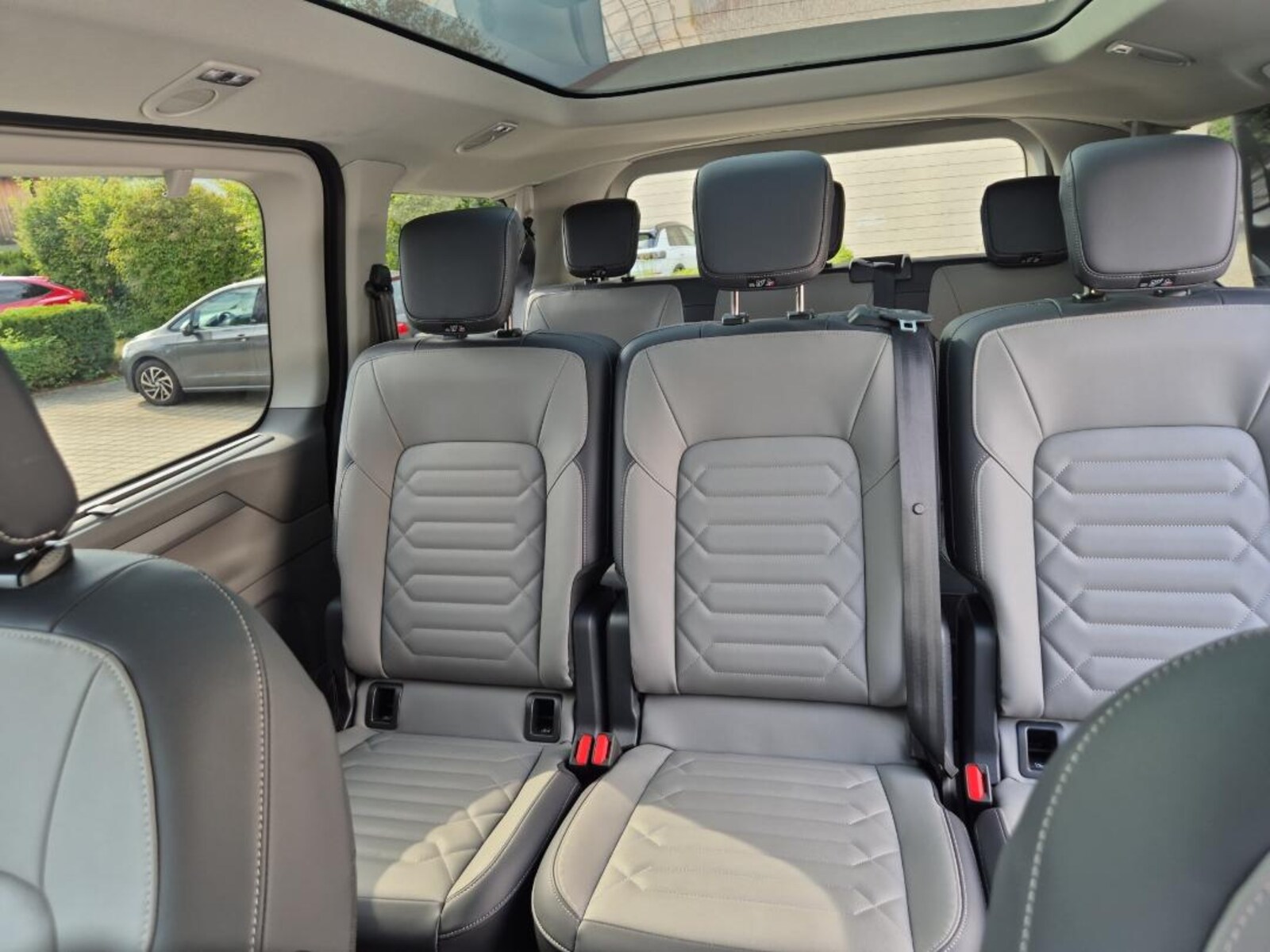 Volkswagen Caravelle – Bild 20