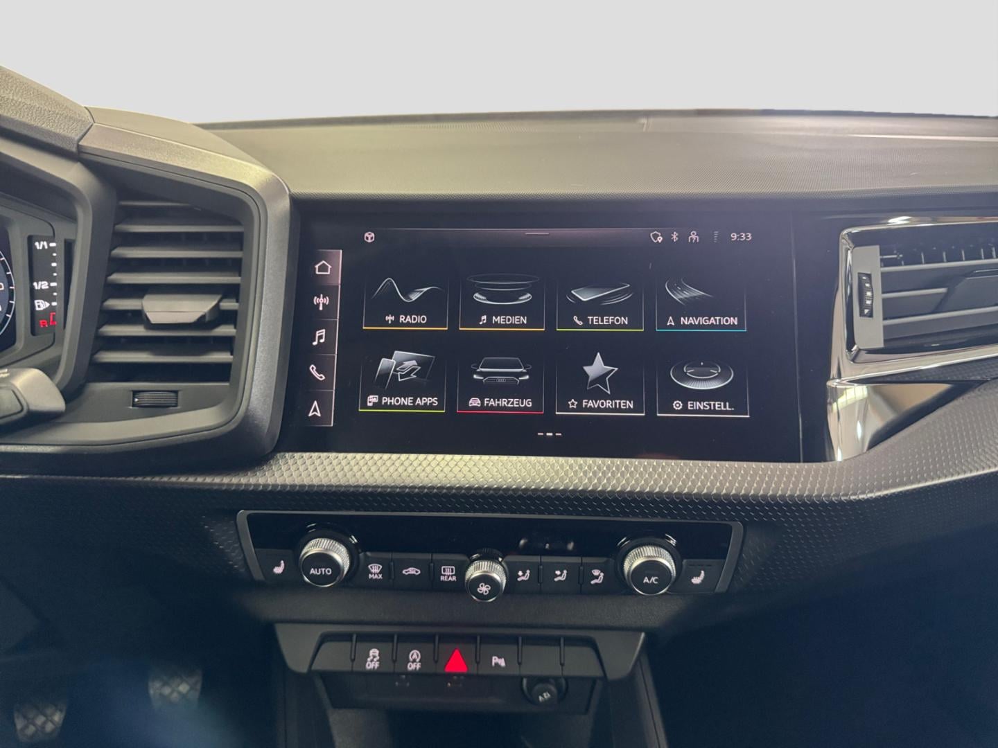Bild über Audi A1 Sportback advanced 30 TFSI Schaltgetriebe - für weitere Informationen kontaktieren Sie den Audi Partner