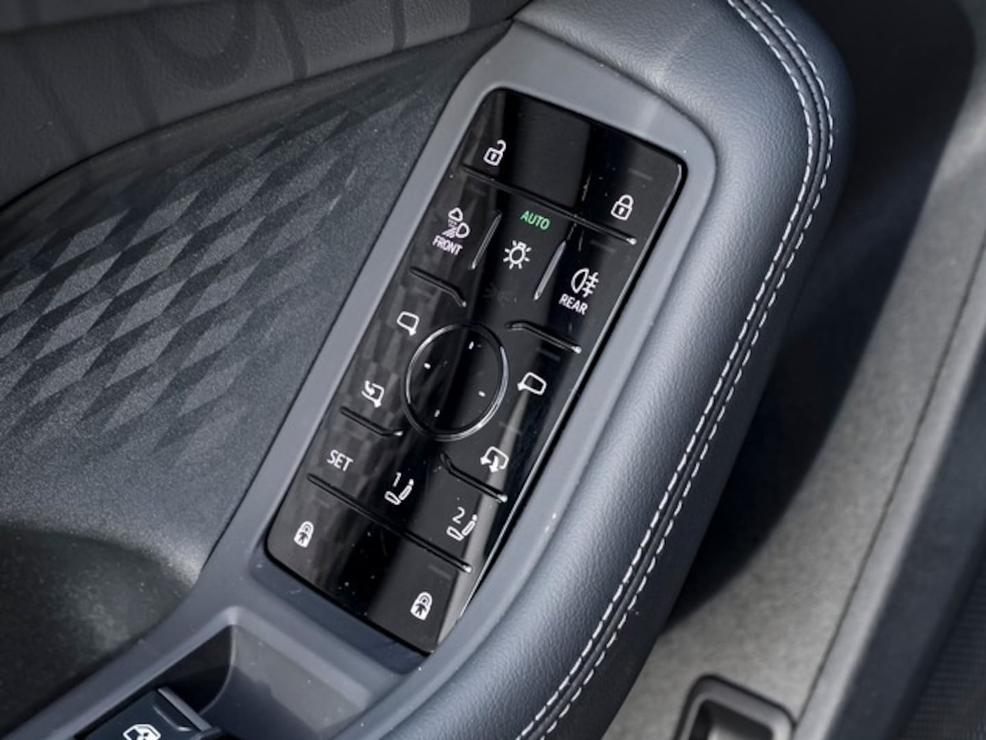 Bild über Audi A5 Avant TDI 150 kW S tronic - für weitere Informationen kontaktieren Sie den Audi Partner