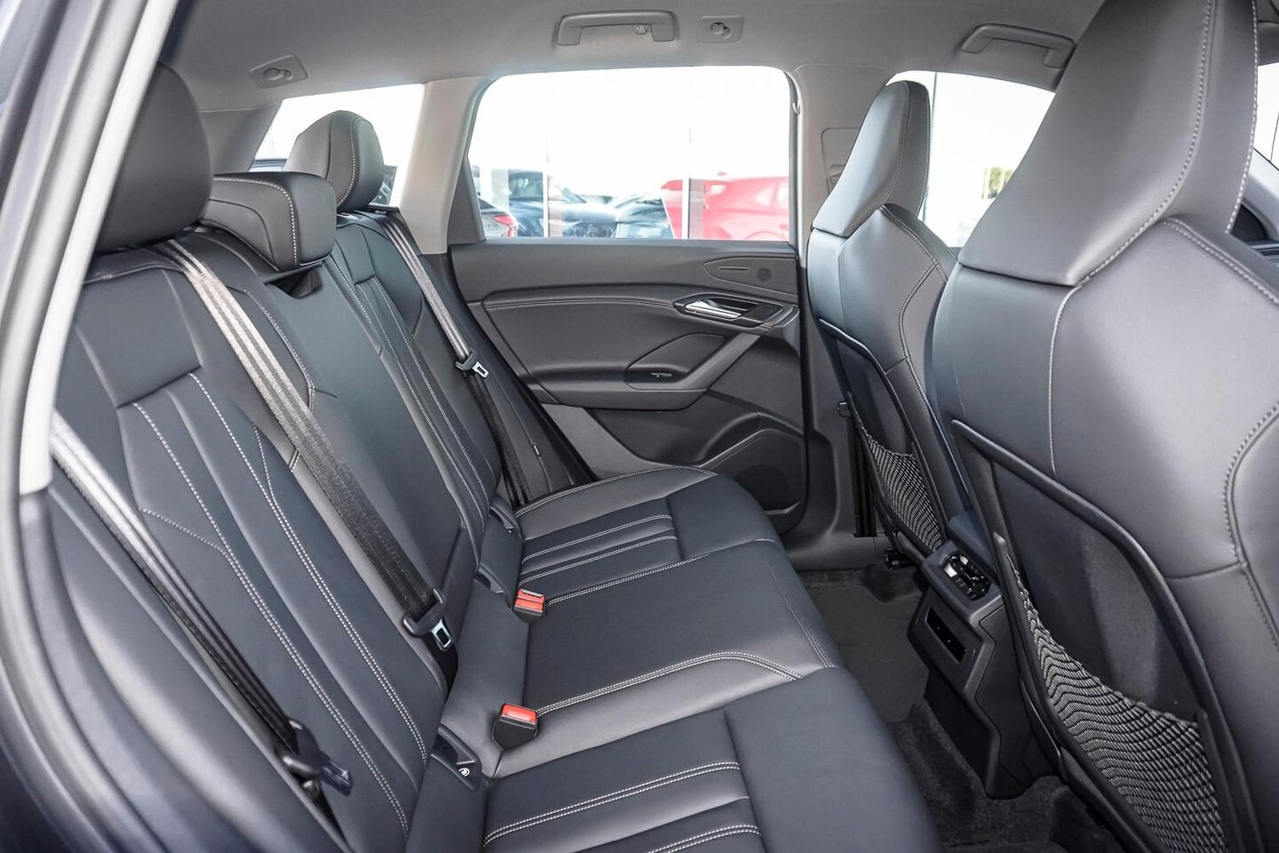Image about Audi Q6 SUV e-tron e-tron