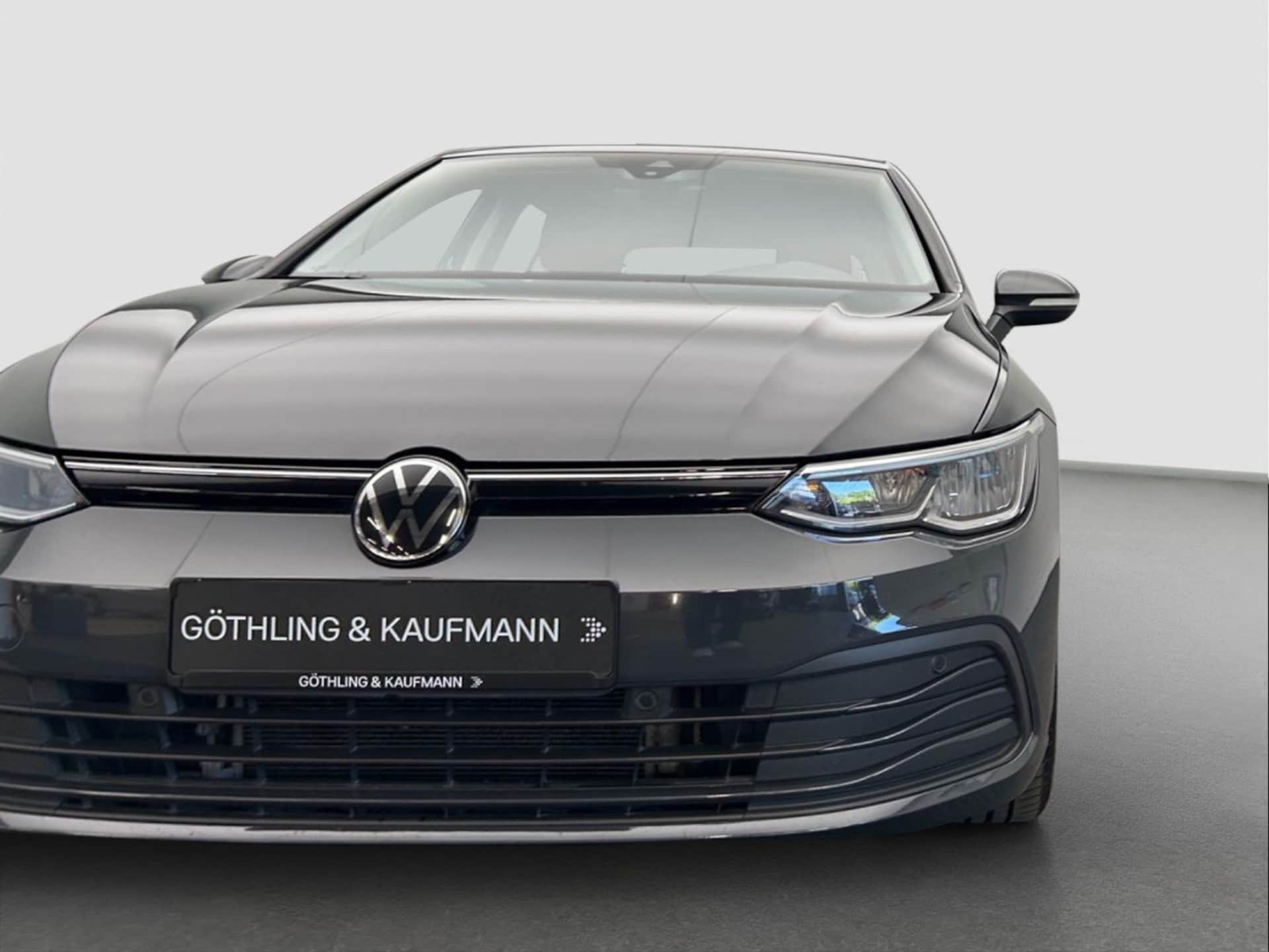 Volkswagen Golf Life
