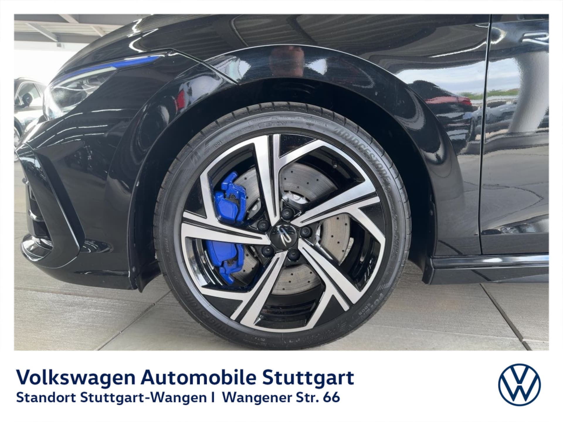 Volkswagen Golf Variant R