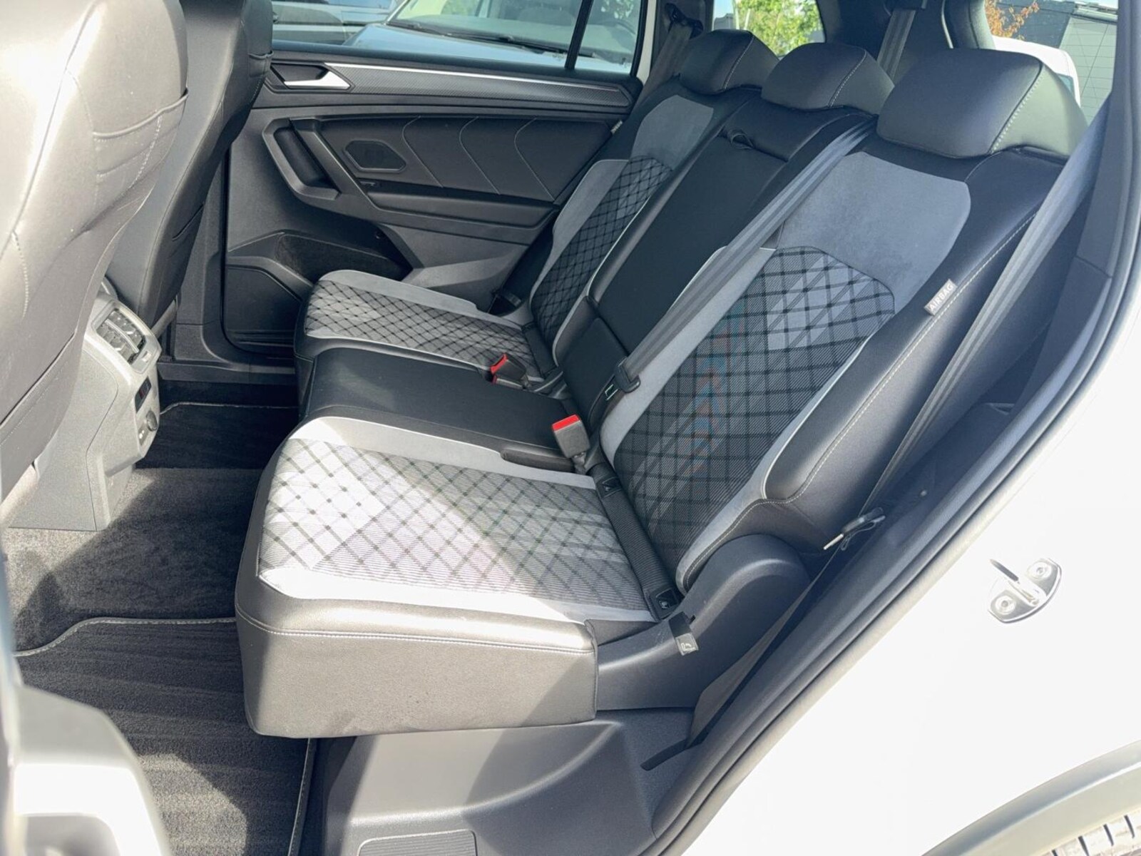 Volkswagen Tiguan Allspace – Bild 13