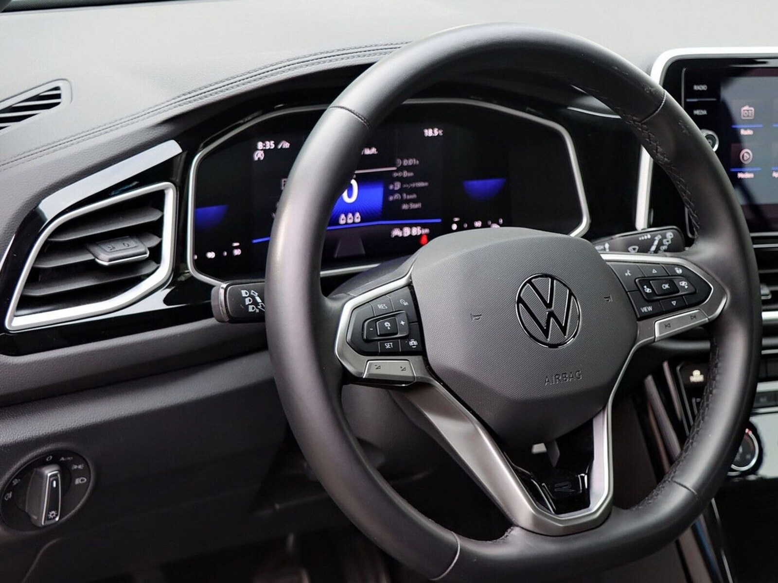 Volkswagen T-Roc – Bild 11