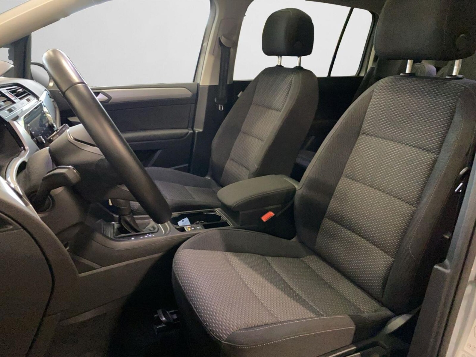Volkswagen Touran – Bild 12