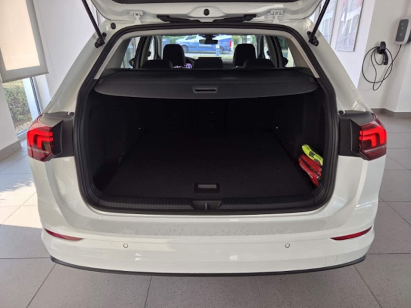 Volkswagen Golf Variant – Bild 10