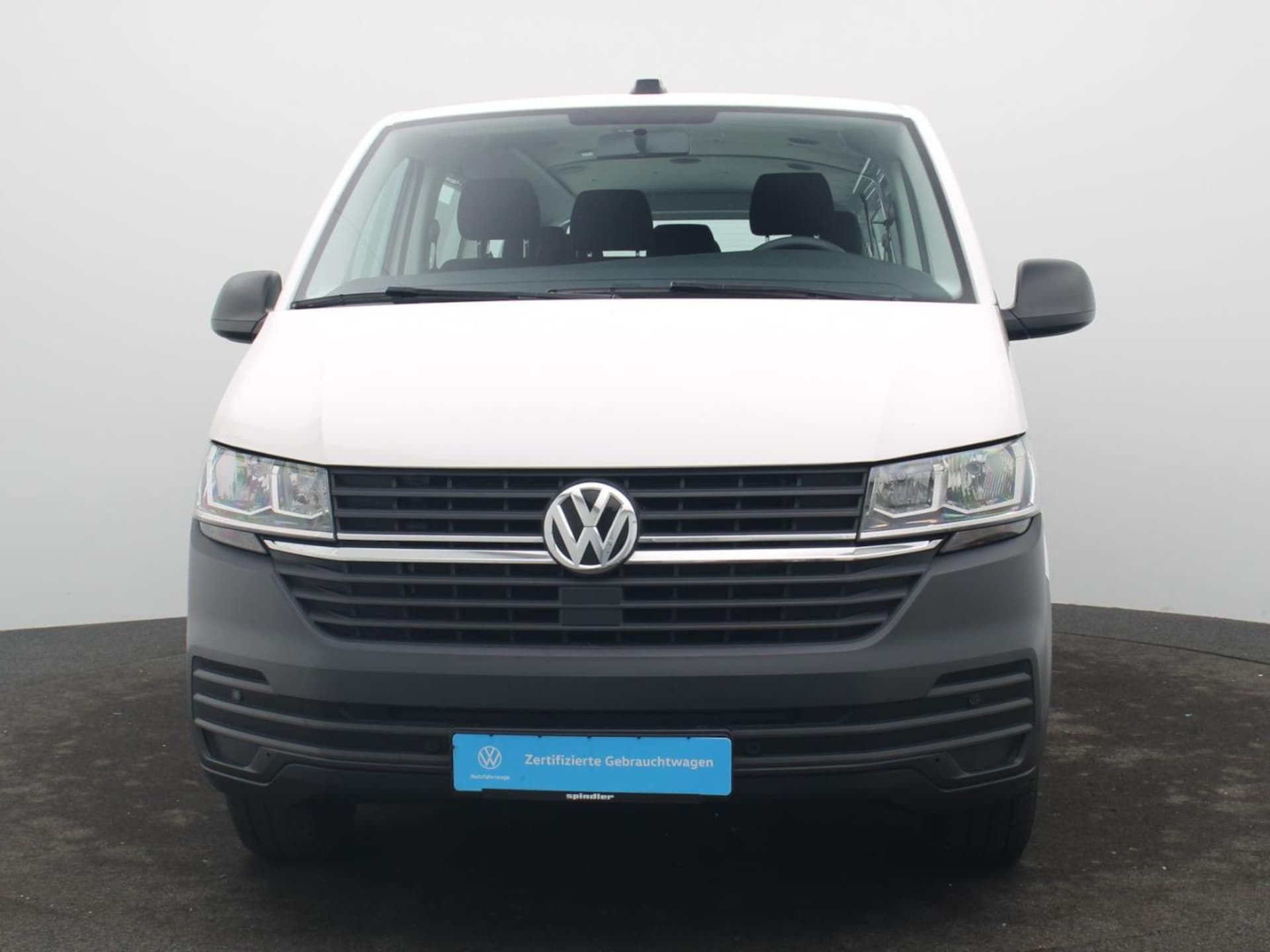 Volkswagen T6.1 Transporter Kombi langer Radstand