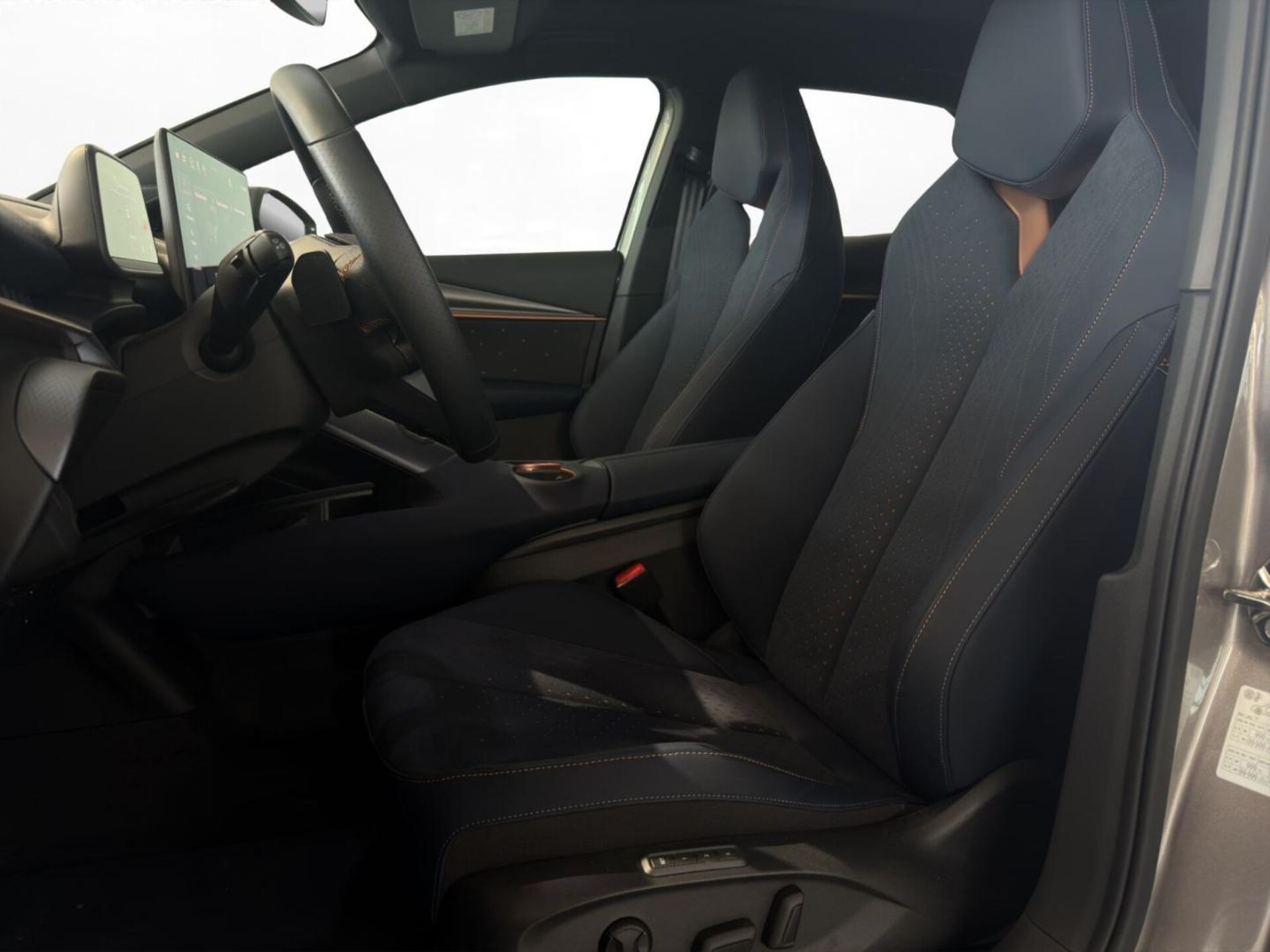 CUPRA Tavascan VZ