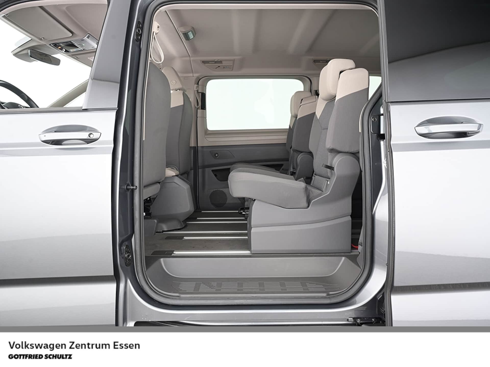 Volkswagen Multivan Basis-Modell
