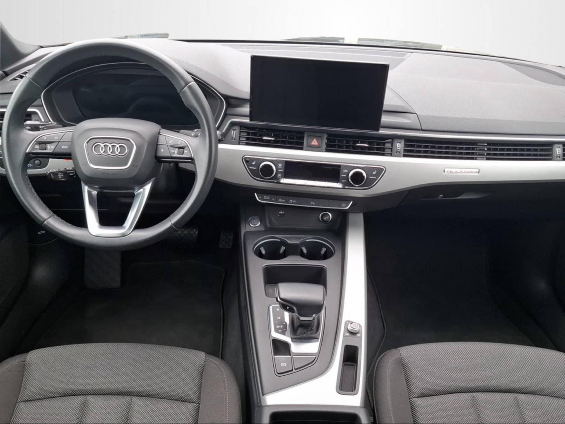 Audi A4 Avant S line