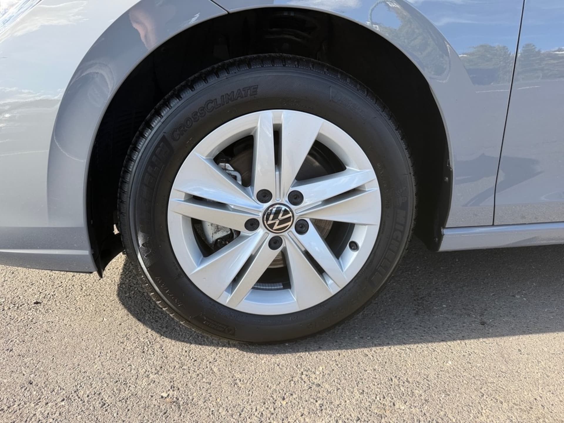Volkswagen Golf Life