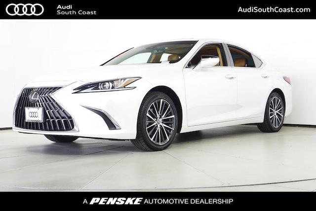 2023 Lexus ES 300h