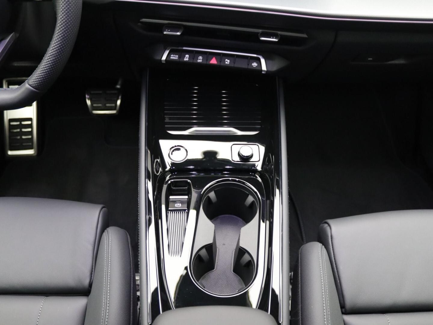 Bild über Audi Q3 Sportback TFSI 110 kW S tronic - für weitere Informationen kontaktieren Sie den Audi Partner