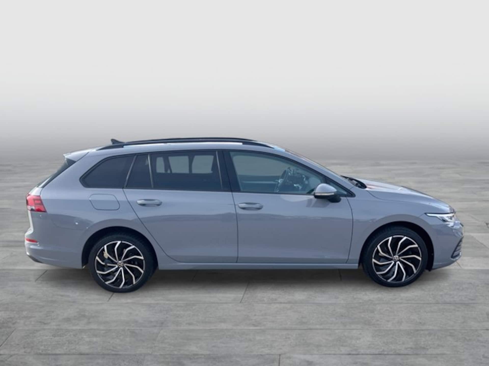 Volkswagen Golf Variant Life