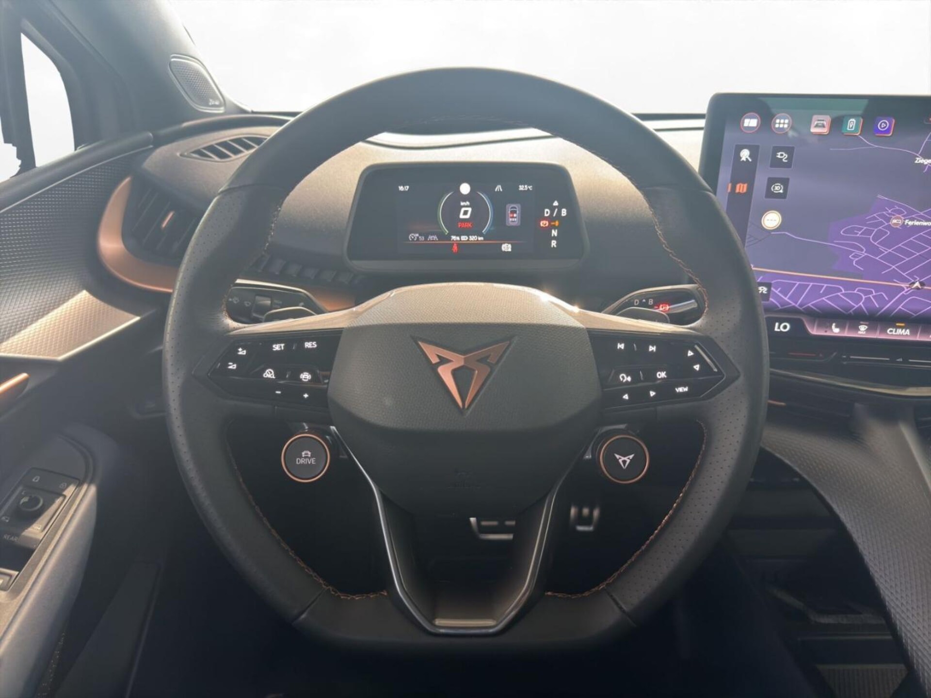 CUPRA Tavascan VZ