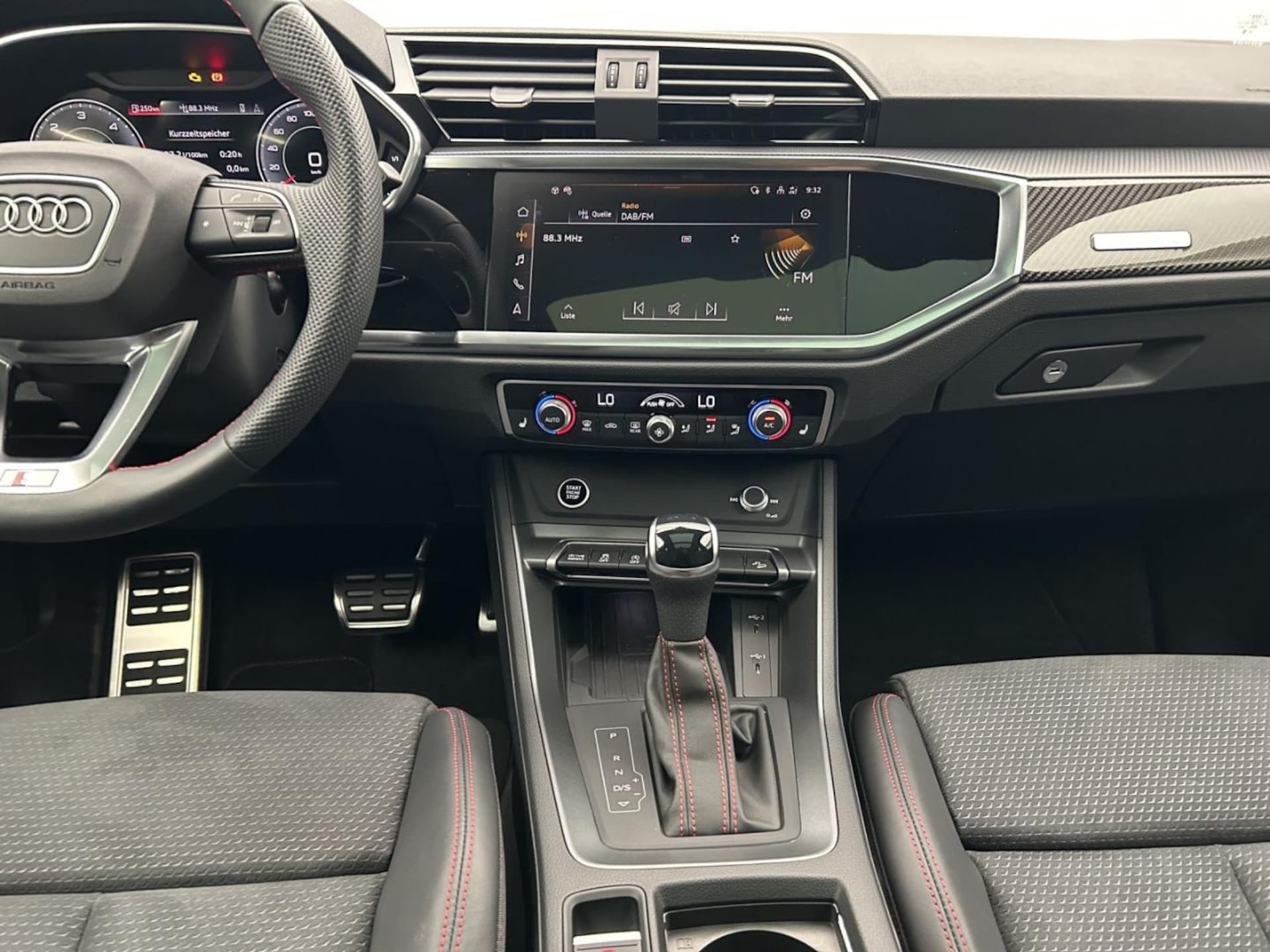 Audi Q3 SUV S line