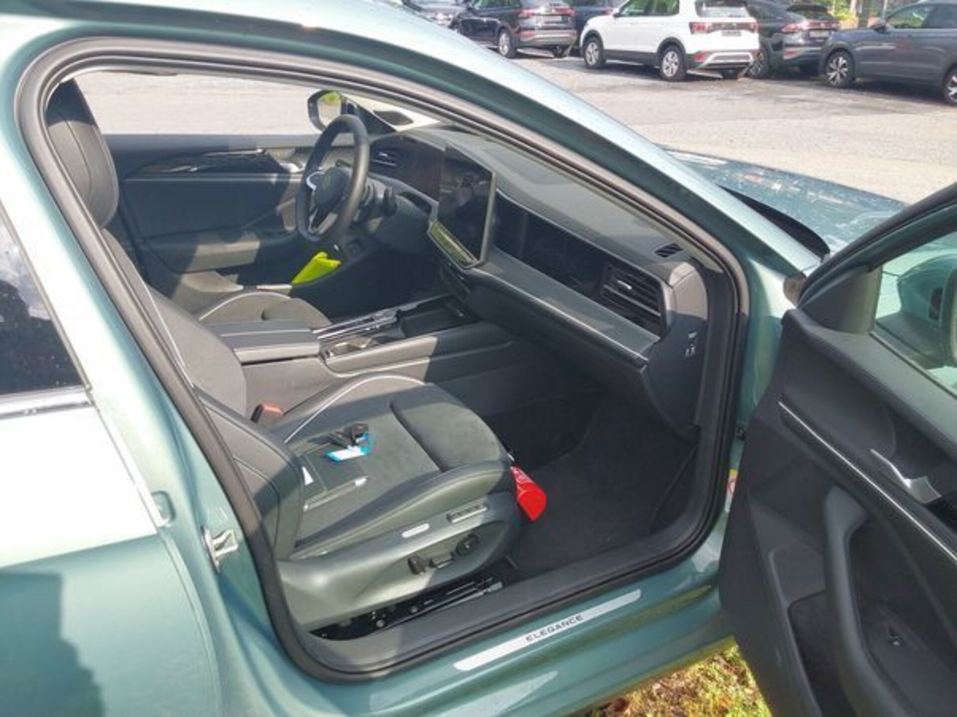 Volkswagen Passat Elegance