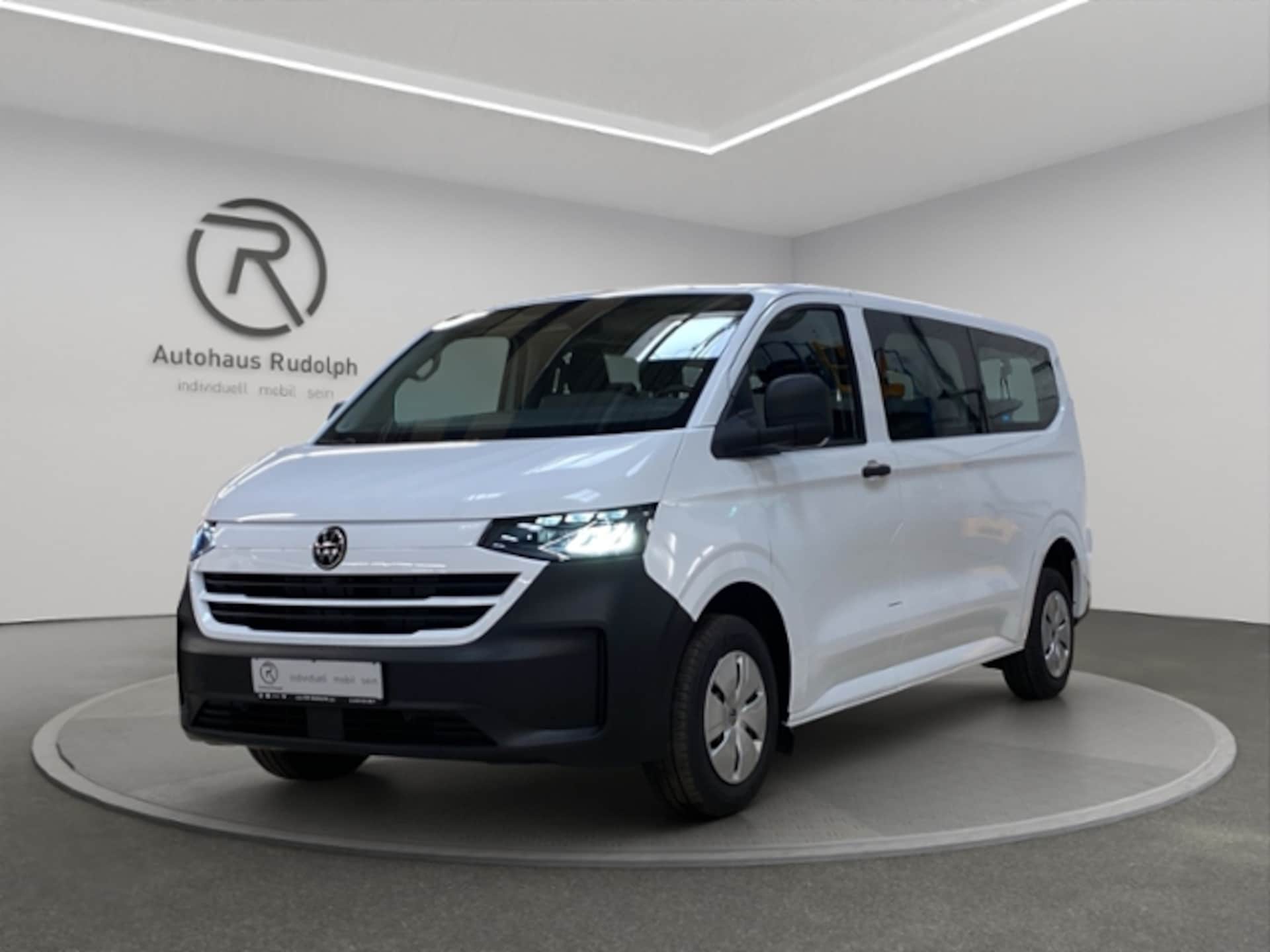 Volkswagen Transporter Kombi langer Radstand