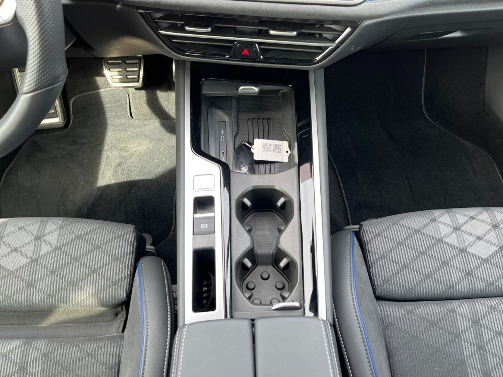 Volkswagen Passat – Bild 8