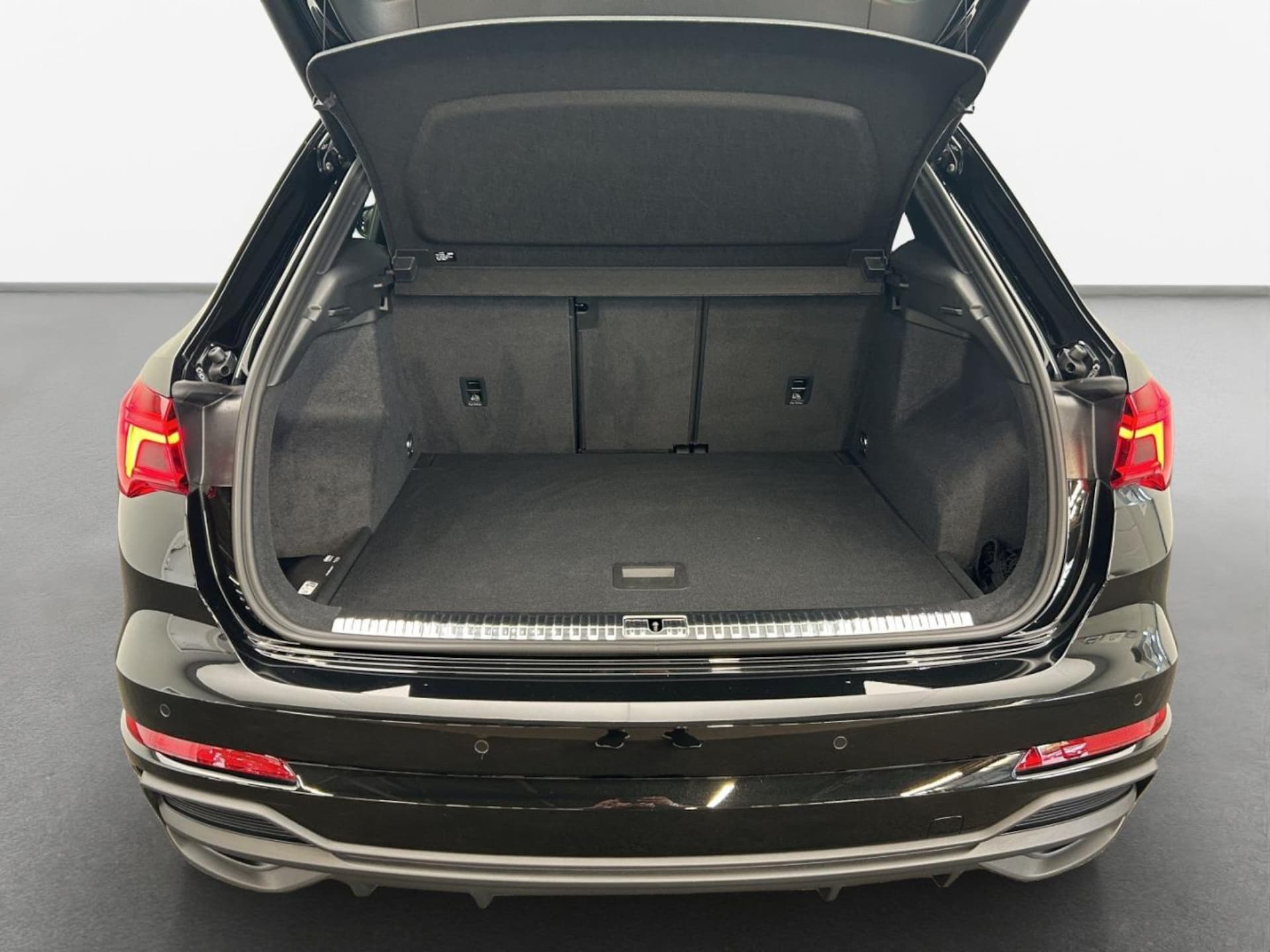 Audi Q3 SUV S line