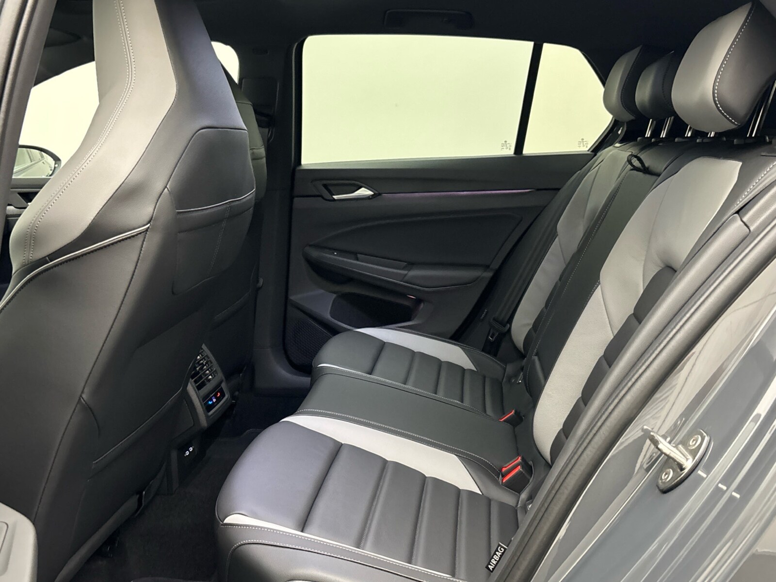Volkswagen Golf – Bild 11